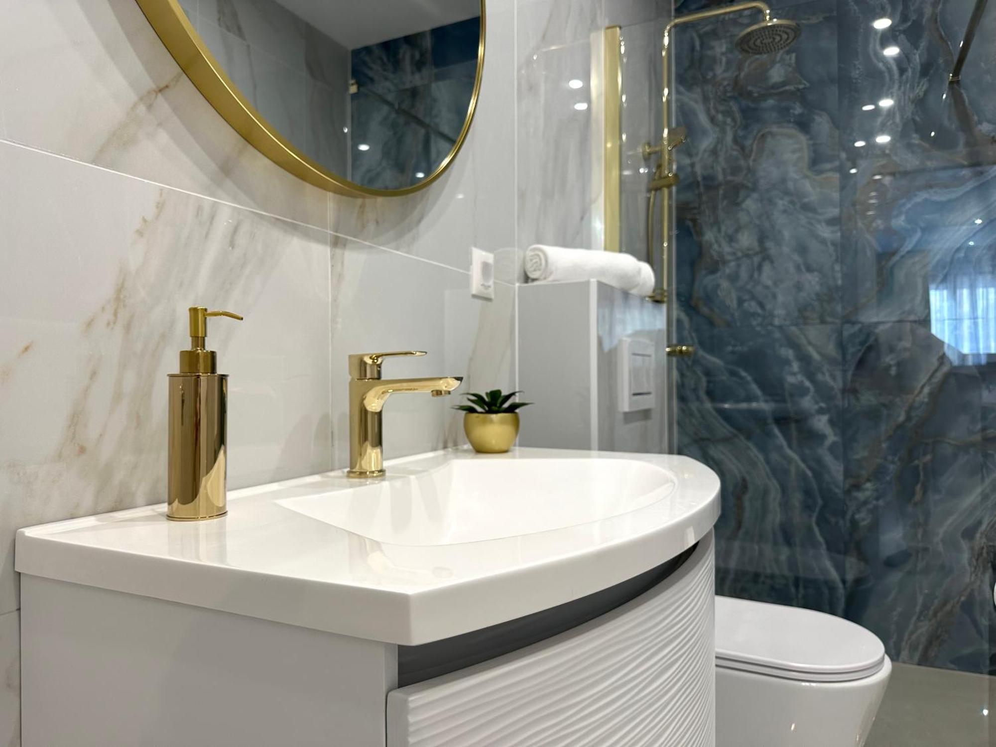 Villa Apartment Danny Baška Voda Εξωτερικό φωτογραφία