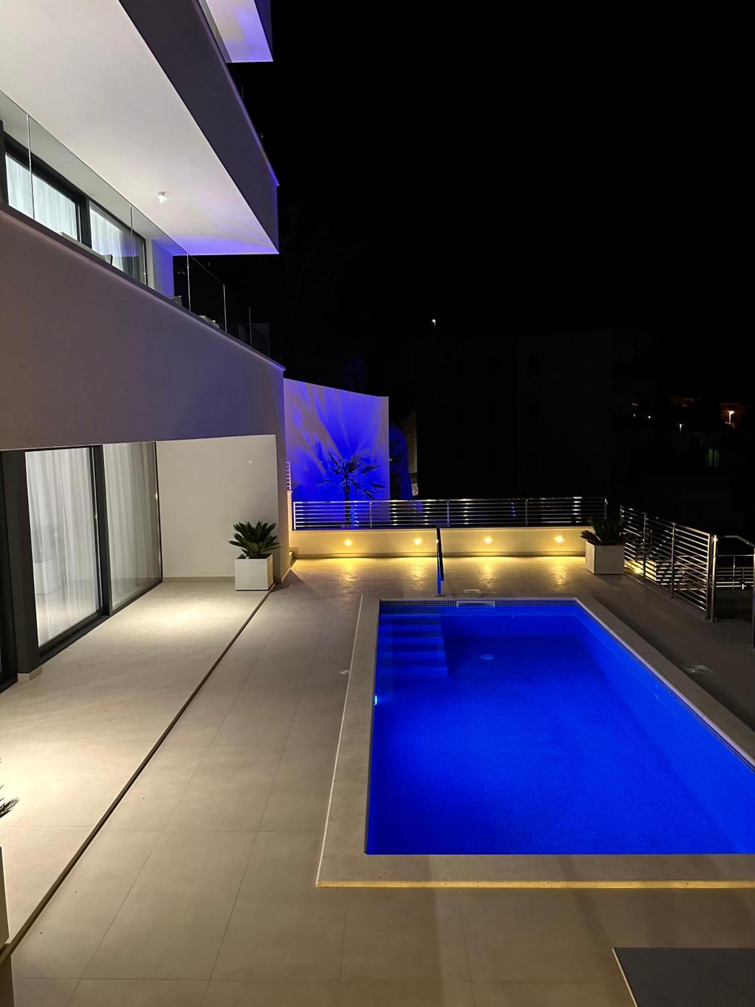 Villa Apartment Danny Baška Voda Εξωτερικό φωτογραφία