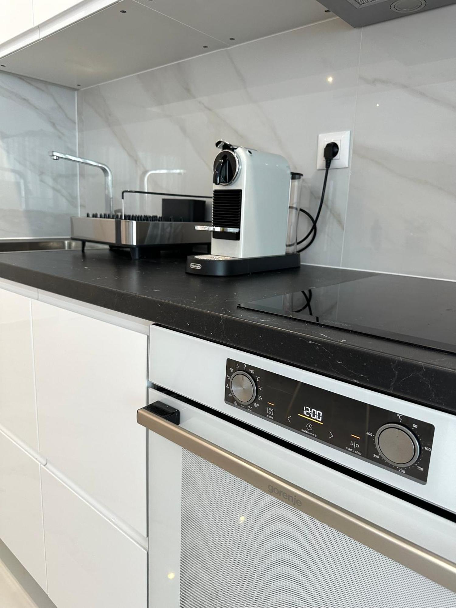 Villa Apartment Danny Baška Voda Εξωτερικό φωτογραφία